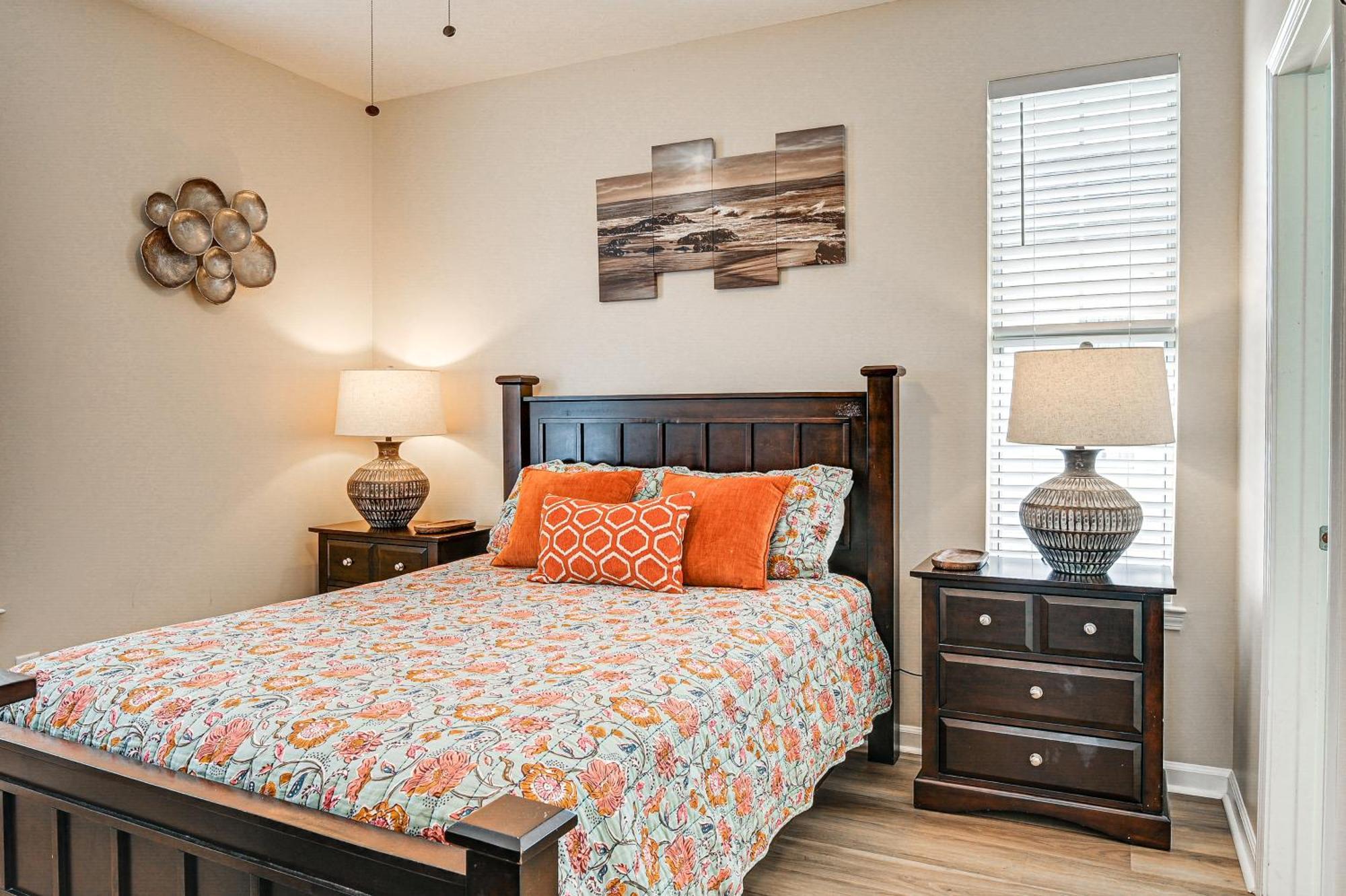 Breezy Golf Condo With Pool Access, 4 Mi To Beach Myrtle Beach Bagian luar foto